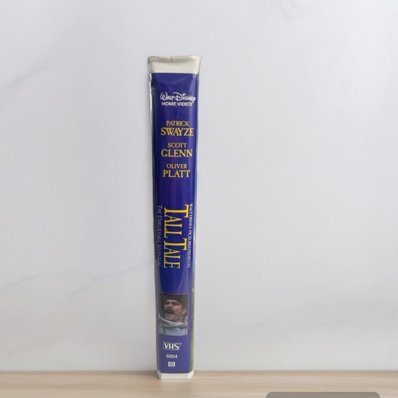 Walt Disney Tall Tale the unbelievable adventure VHS tape - Picture 7 of 7